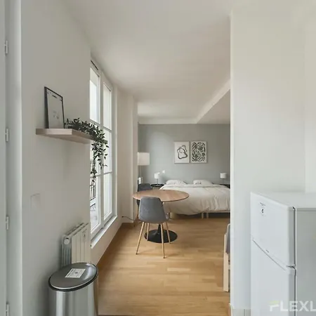 Διαμέρισμα Flexliving - Magnificent Studio - Chaussee D'antin 09 *